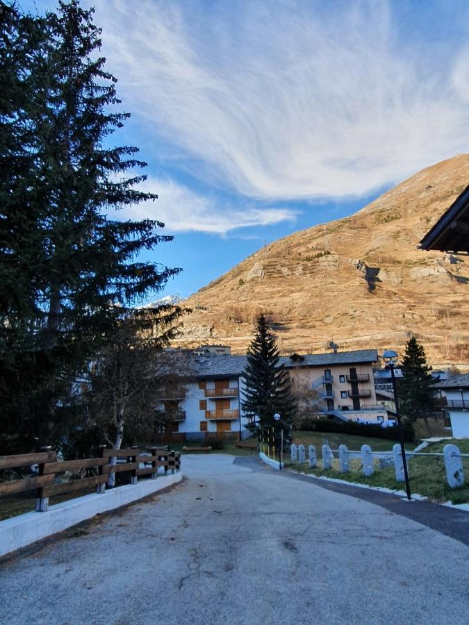 La Casa Di Matilde - Trilocale Vicinissimo Alle Piste Da Sci La Thuile Εξωτερικό φωτογραφία